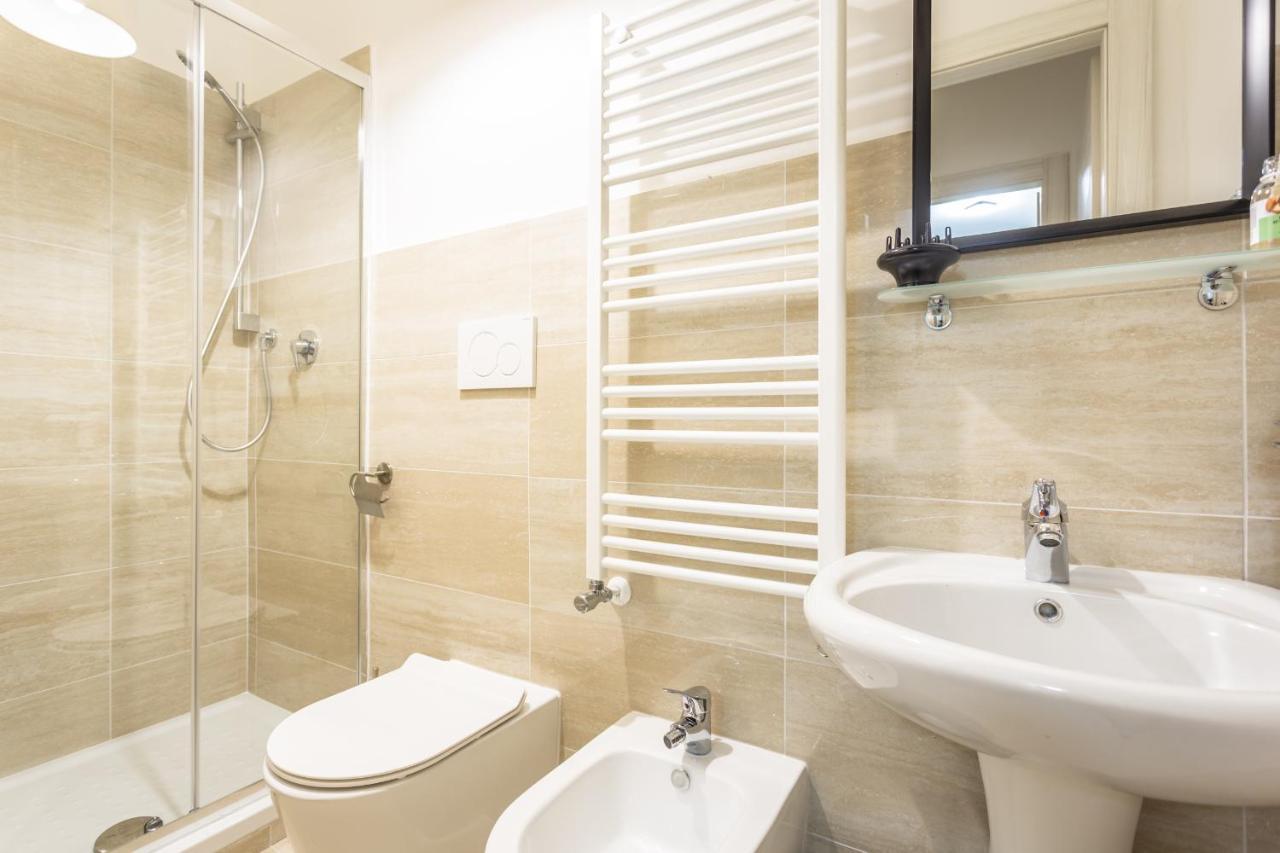 Ethnos Relais Vaticano Rom